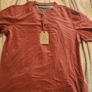 Weatherproof Vintage Men's Short Sleeve Henley in Rust